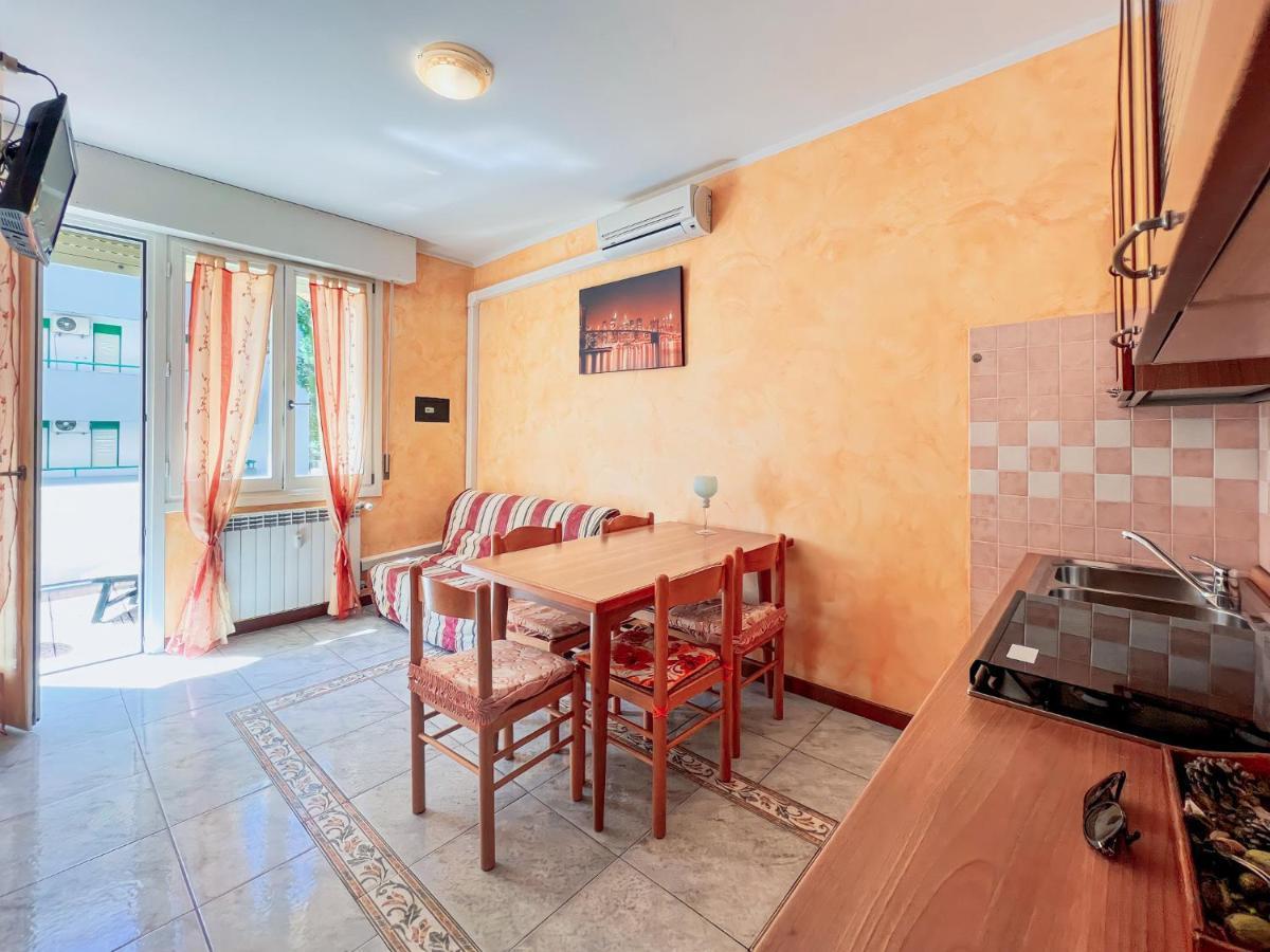Residence Bussola บิบิโอเน ภายนอก รูปภาพ