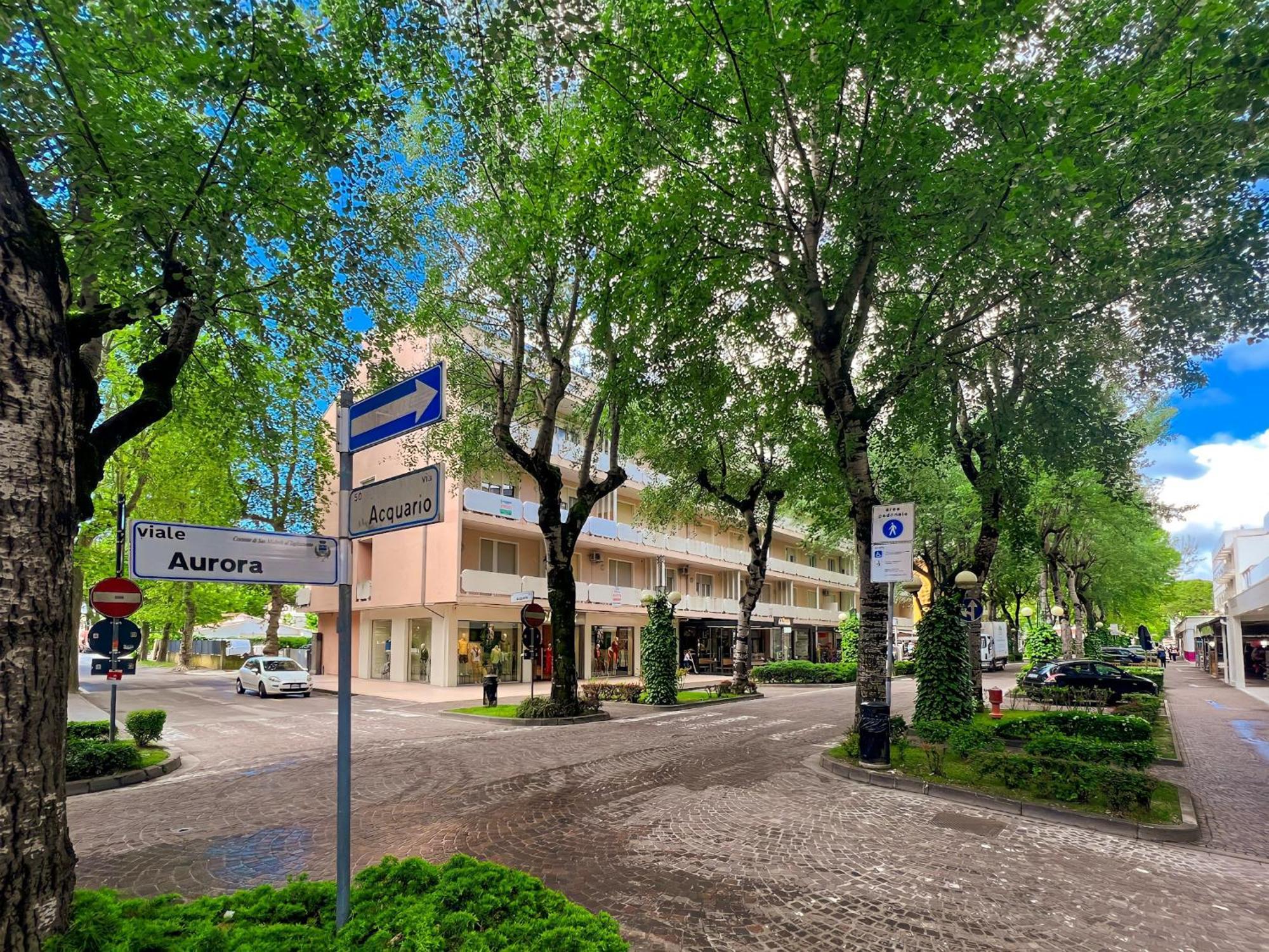 Residence Bussola บิบิโอเน ภายนอก รูปภาพ